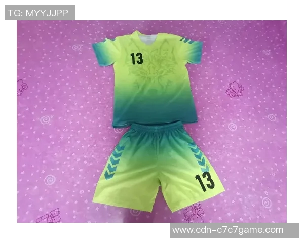 足球球员球衣销量分析及其对品牌价值和市场影响的深度探讨